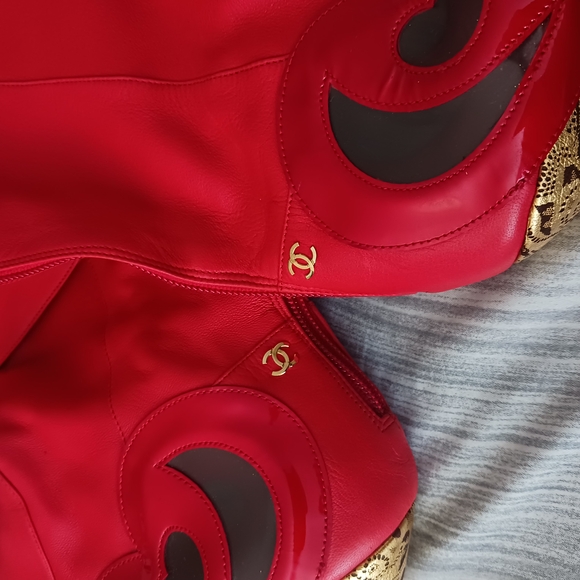 CHANEL PARIS MOSCOU Red Thigh High Boots - Picture 2 of 11